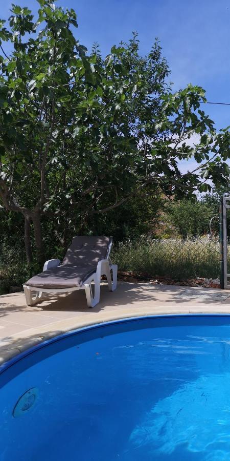 Chillout Apartments With Pool Patricia Fažana Zewnętrze zdjęcie
